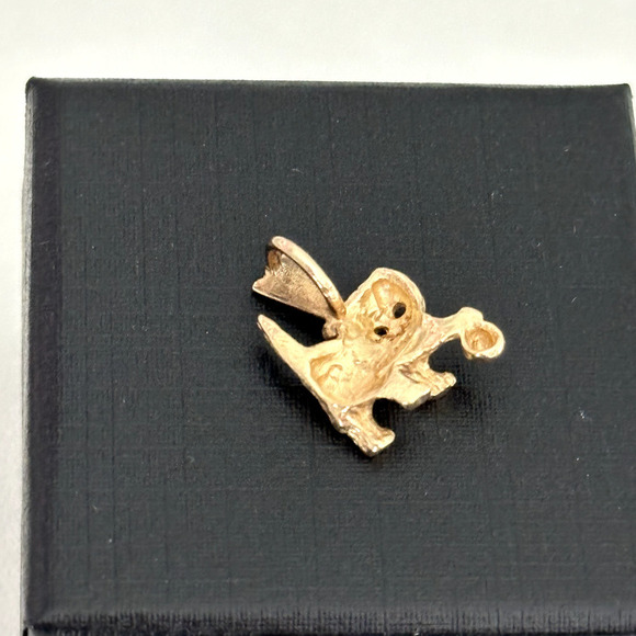 Vintage 14K Yellow Gold Kitty Cat Animal Charm Pendant - Picture 7 of 10
